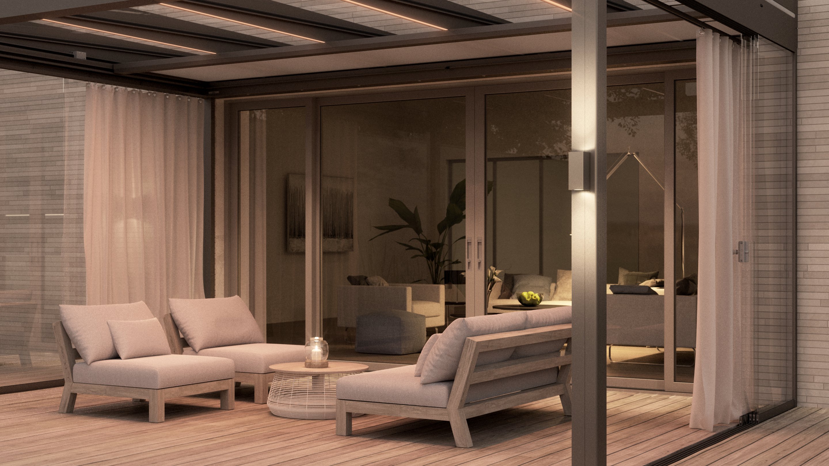 Moderne Terrassensituation mit Möblierung, Glas-Schiebewänden und stimmungsvollem Licht.